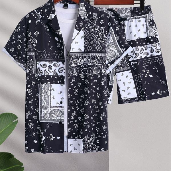 men's tracksuits men random paisley scarf print shirt drawstring shorts without tee p230727, Gray
men's tracksuits men random paisley scarf print shirt drawstring shorts without tee p230727, Gray