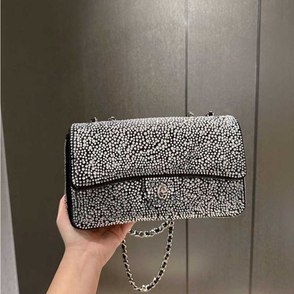 women's luxurys channel bags designer shoulder bags tote 2023 new fashion texture full diamond cf single shoulders cross-body portable
women's luxurys channel bags designer shoulder bags tote 2023 new fashion texture full diamond cf single shoulders cross-body portable