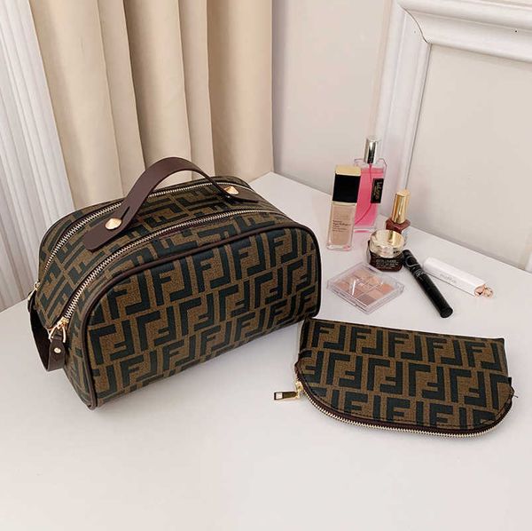 luxury designer 2023 factory direct sales new large-capacity cosmetic portable simple waterproof wash travel skin care products storage bag
luxury designer 2023 factory direct sales new large-capacity cosmetic portable simple waterproof wash travel skin care products storage bag