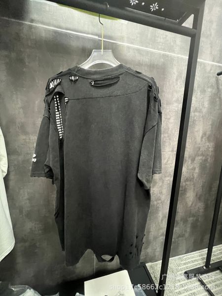 luxury brand bale oversized nc t-shirts ia loose fit tee portrait embroideried women tags couple paris loose cotton t-shirt, White;black
luxury brand bale oversized nc t-shirts ia loose fit tee portrait embroideried women tags couple paris loose cotton t-shirt, White;black