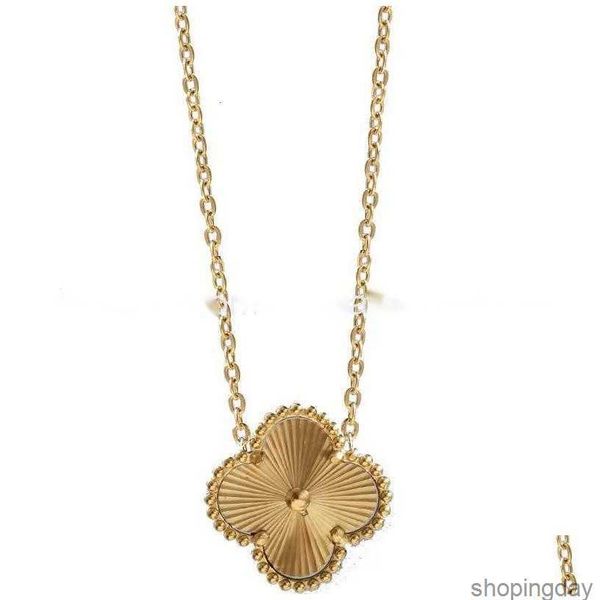 pendant necklaces luxury design gold clover necklace bracelet steel jewelry for women gift drop delivery, Silver
pendant necklaces luxury design gold clover necklace bracelet steel jewelry for women gift drop delivery, Silver