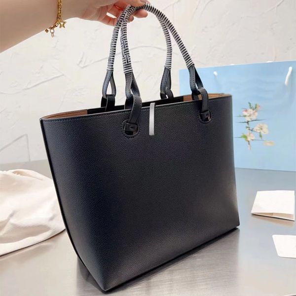 genuine handbags tote bag designer bag shopping bag luxury bushwick bag clutch bags handbag classic clutch fashion bag fur gold women handba
genuine handbags tote bag designer bag shopping bag luxury bushwick bag clutch bags handbag classic clutch fashion bag fur gold women handba