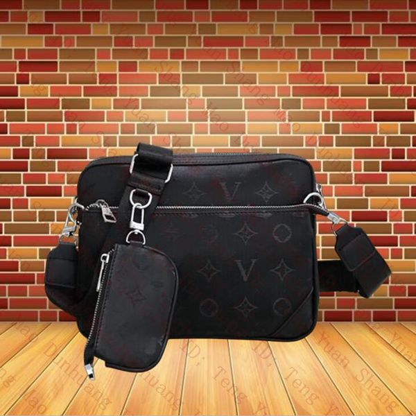 luxurys designers bags men shoulder bag handbag leather trio messenger bag fashion lady totes louiseitys briefcases handbags purse viutonity
luxurys designers bags men shoulder bag handbag leather trio messenger bag fashion lady totes louiseitys briefcases handbags purse viutonity