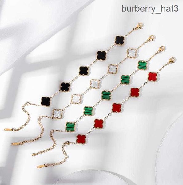 charm designer bracelet fashion vintage 5 motifs bracelets clover leaf necklace luxury design wedding jewelry van 4/four flower gifts, Black
charm designer bracelet fashion vintage 5 motifs bracelets clover leaf necklace luxury design wedding jewelry van 4/four flower gifts, Black