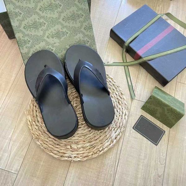 designer slippers gucn slide summer and autumn new flip-flops feet beach shoes men and women with the same pair of slippers holiday casual s, Black
designer slippers gucn slide summer and autumn new flip-flops feet beach shoes men and women with the same pair of slippers holiday casual s, Black
