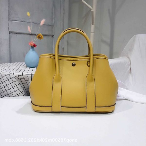 classic garden party tote bag women's 2023 new mother bag garden bucket heart-shaped double shoulder with candy color large capacityd14
classic garden party tote bag women's 2023 new mother bag garden bucket heart-shaped double shoulder with candy color large capacityd14