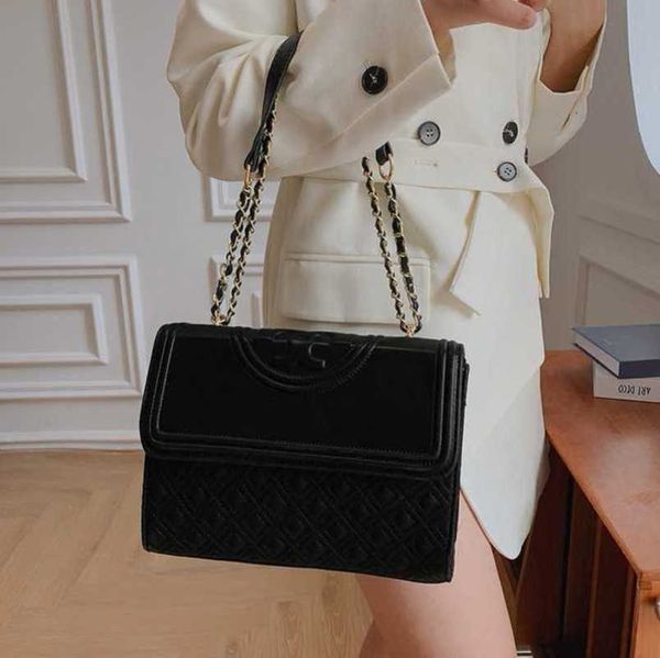 luxury designer luxury bags new women's indentation shoulder fashion trend crossbody chain bag
luxury designer luxury bags new women's indentation shoulder fashion trend crossbody chain bag