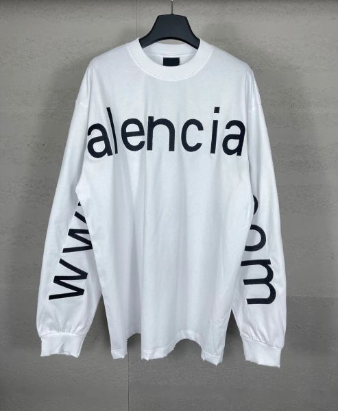 2022ss sea newspaper printing series, peugeot saddle pocket with silver hardware accessories, customized organza rib,01 transparent 22e, White;black
2022ss sea newspaper printing series, peugeot saddle pocket with silver hardware accessories, customized organza rib,01 transparent 22e, White;black