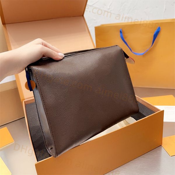 m47542 toiletry pouch 26 designer shoulders bag fashion womens canvas cowhide leather cosmetic bags handbags mini clutch totes hobo purses w
m47542 toiletry pouch 26 designer shoulders bag fashion womens canvas cowhide leather cosmetic bags handbags mini clutch totes hobo purses w