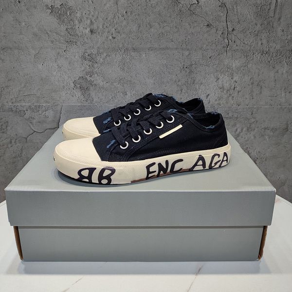 luxury designer shoes paris casual canvas shoes vintage classic black and white red water dyed high low half trailer canvas shoes1-1
luxury designer shoes paris casual canvas shoes vintage classic black and white red water dyed high low half trailer canvas shoes1-1