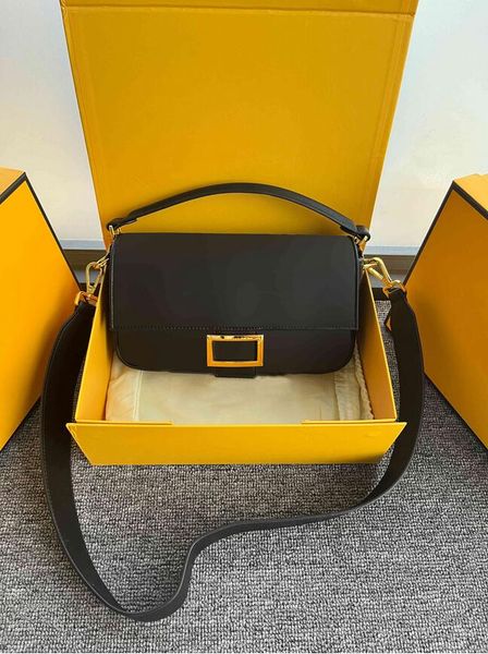 luxury genuine leather tote shoulder bags pochette nylon handbags classic messenger bag clutch 7a designer envelope wallet womens fashion cr
luxury genuine leather tote shoulder bags pochette nylon handbags classic messenger bag clutch 7a designer envelope wallet womens fashion cr