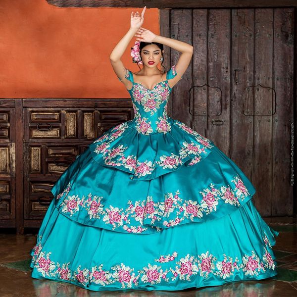 sea blue quinceanera dresses sweetheart ball gown appliques embroidery princess tiered gown lace-up birthday sweet 16 vestidos de 15, Blue;red
sea blue quinceanera dresses sweetheart ball gown appliques embroidery princess tiered gown lace-up birthday sweet 16 vestidos de 15, Blue;red