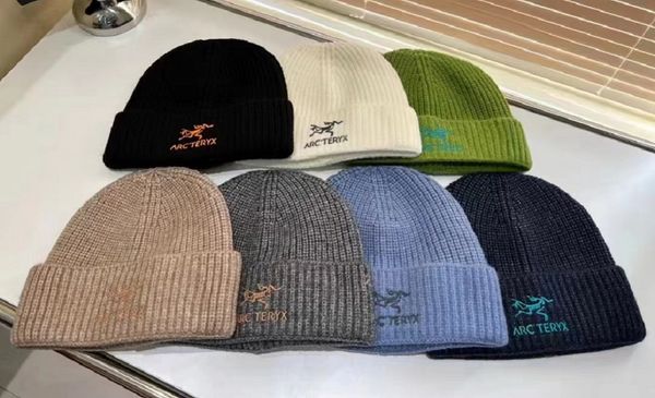 europe men designers beanie hats woollen knitting hat women brand embroidery letter animal casual warm winter beanies knitted cap, Blue;gray
europe men designers beanie hats woollen knitting hat women brand embroidery letter animal casual warm winter beanies knitted cap, Blue;gray
