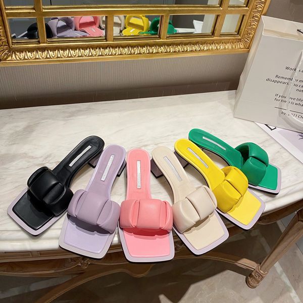 brand slippers with the highest quality 2023 new sheepskin cloud slippers candy colored leather pleated one line sandals for women wearing s, Black
brand slippers with the highest quality 2023 new sheepskin cloud slippers candy colored leather pleated one line sandals for women wearing s, Black