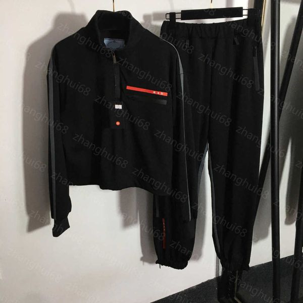 23ss casual suit women pants sets womens designer clothing red letter tape long sleeve zipper coat zipper pocket pant leg slit casual pants, White
23ss casual suit women pants sets womens designer clothing red letter tape long sleeve zipper coat zipper pocket pant leg slit casual pants, White