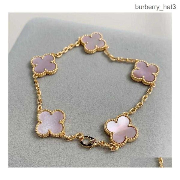charm bracelets 2023 luxury clover designer bracelet mother of pearl 18k gol love bangle shining crystal diamond jewelry for drop del dhq8d, Black
charm bracelets 2023 luxury clover designer bracelet mother of pearl 18k gol love bangle shining crystal diamond jewelry for drop del dhq8d, Black