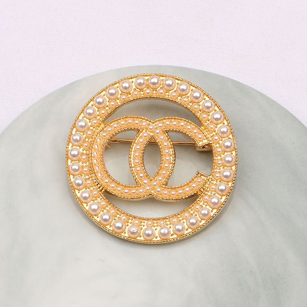 20style brand designer c double letter brooches women men elegant pearl round diamond brooch pin metal fashion jewelry accessories high qual, Gray
20style brand designer c double letter brooches women men elegant pearl round diamond brooch pin metal fashion jewelry accessories high qual, Gray