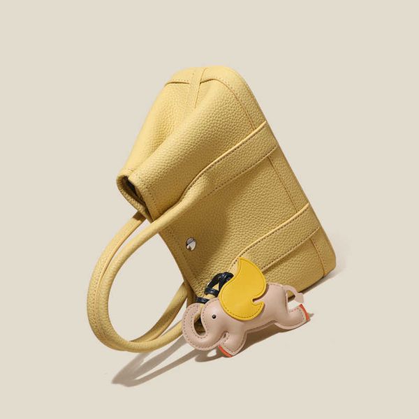 classic garden party tote bag genuine leather 2023 new women's large capacity bucket one shoulder crossbody handheld big7fih
classic garden party tote bag genuine leather 2023 new women's large capacity bucket one shoulder crossbody handheld big7fih
