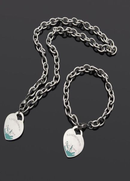 stainless steel necklaces classic style peach heart drop green oil thick bracelets sets women designer jewelry wholesa3181007, Silver
stainless steel necklaces classic style peach heart drop green oil thick bracelets sets women designer jewelry wholesa3181007, Silver