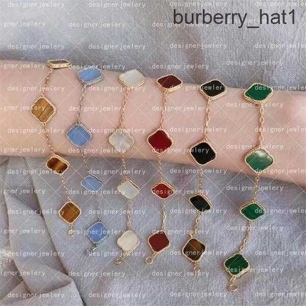 elegant clover gold bracelet for women necklace earring fashion flower man woman chain gift party wedding bracelets necklaces special design, Black
elegant clover gold bracelet for women necklace earring fashion flower man woman chain gift party wedding bracelets necklaces special design, Black