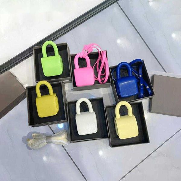 evening bags cute mini box crossbody bag 2023 summer new designer handle avocado green lipstick handbag female kawaii day clutch purse 23042
evening bags cute mini box crossbody bag 2023 summer new designer handle avocado green lipstick handbag female kawaii day clutch purse 23042