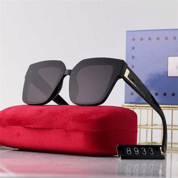 52% off wholesale of sunglasses big g new large frame fashion ins sunglasses for women, White;black
52% off wholesale of sunglasses big g new large frame fashion ins sunglasses for women, White;black