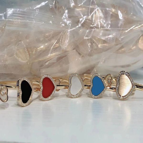 luxury classic bracelet love bracelet fashion cuff bracelet couple bangle gold jewelry valentine's day gift new horseshoe bracelet, Golden;silver
luxury classic bracelet love bracelet fashion cuff bracelet couple bangle gold jewelry valentine's day gift new horseshoe bracelet, Golden;silver