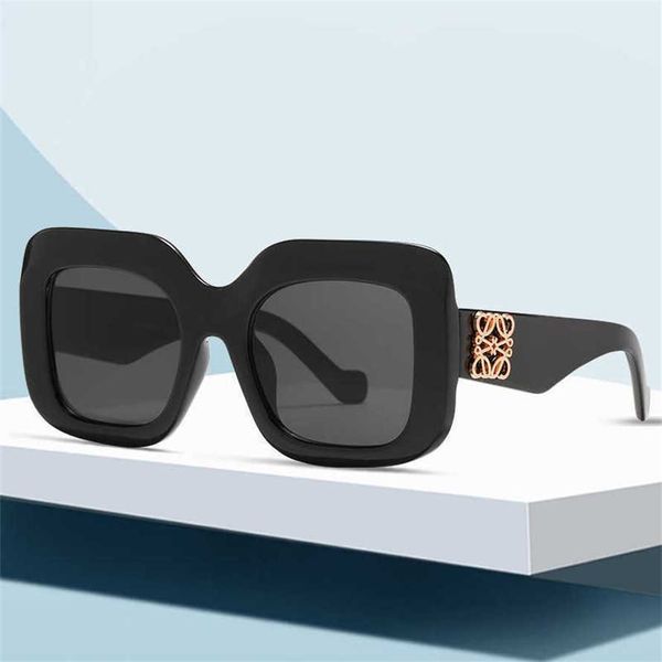 56% off wholesale of new large box women's fashionable street ps sunglasses trendy sun visors 8165, White;black
56% off wholesale of new large box women's fashionable street ps sunglasses trendy sun visors 8165, White;black