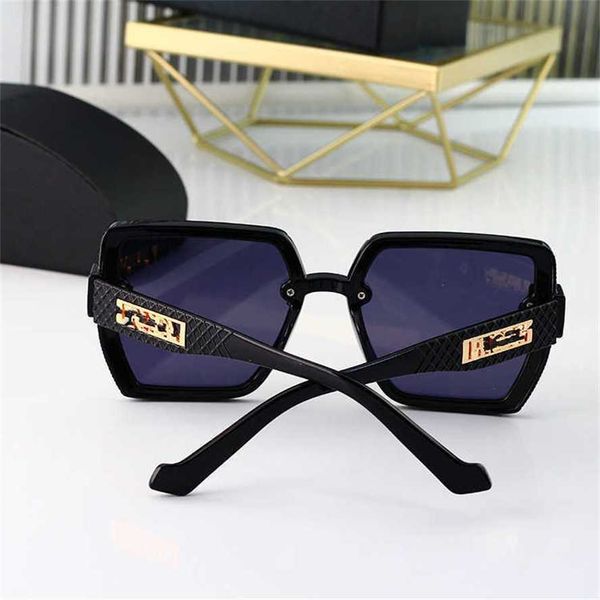 50% off wholesale of polygonal fashion women's with triangular decoration trend versatile and personalized sunglasses for men{category}, White;black
50% off wholesale of polygonal fashion women's with triangular decoration trend versatile and personalized sunglasses for men{category}, White;black