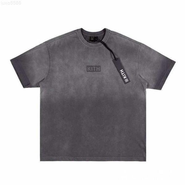 men's short-sleeved ksubi takewashed box washed distressed and women's loose t-shirtbabm, White;black
men's short-sleeved ksubi takewashed box washed distressed and women's loose t-shirtbabm, White;black