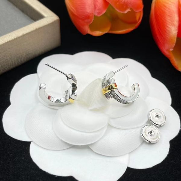stud earring diamond earrings designer jewelry for women 925 silver ear ring luxury jewelry gifts woman accessories wholesale, Golden;silver
stud earring diamond earrings designer jewelry for women 925 silver ear ring luxury jewelry gifts woman accessories wholesale, Golden;silver