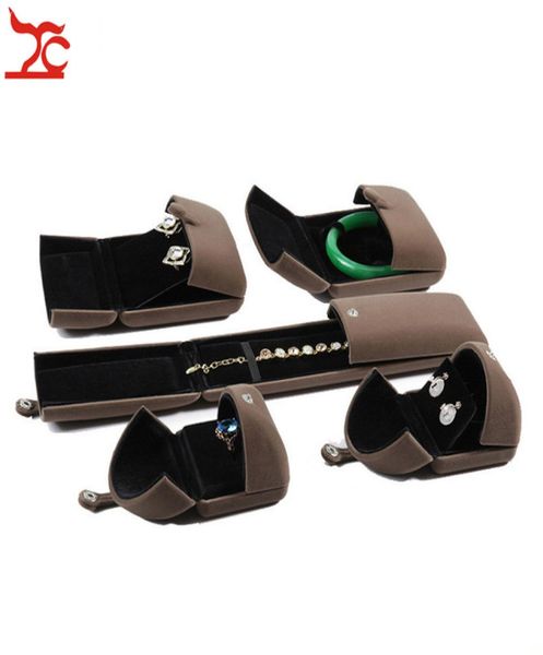 brown jewelry package box double open buckle lid couple ring pendant necklace earring velvet storage gift case2713165, Black;white
brown jewelry package box double open buckle lid couple ring pendant necklace earring velvet storage gift case2713165, Black;white