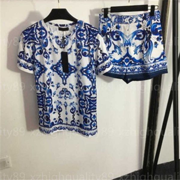 t-shirt shorts two piece set summer cool suit blue printed clothing round neck short sleeve tshirt comfort slim short pant women suits desig, White
t-shirt shorts two piece set summer cool suit blue printed clothing round neck short sleeve tshirt comfort slim short pant women suits desig, White