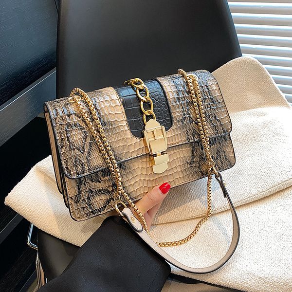 factory wholesale ladies shoulder bags 6 colors elegant atmospheric pressure flower snake chain bag flip gold buckle handbag street trend pr
factory wholesale ladies shoulder bags 6 colors elegant atmospheric pressure flower snake chain bag flip gold buckle handbag street trend pr