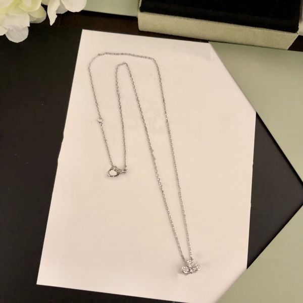 jewelry necklace stainless steel van necklace cleef pendant fashion necklace women's lover necklace jewelry gift pendant, Silver
jewelry necklace stainless steel van necklace cleef pendant fashion necklace women's lover necklace jewelry gift pendant, Silver