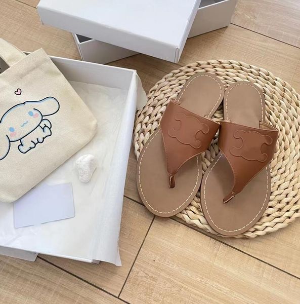 classic women's slippers fashion flat flip-flops summer outdoor beach shoes designer slippers leather casual flip-flops women's lu, Black
classic women's slippers fashion flat flip-flops summer outdoor beach shoes designer slippers leather casual flip-flops women's lu, Black