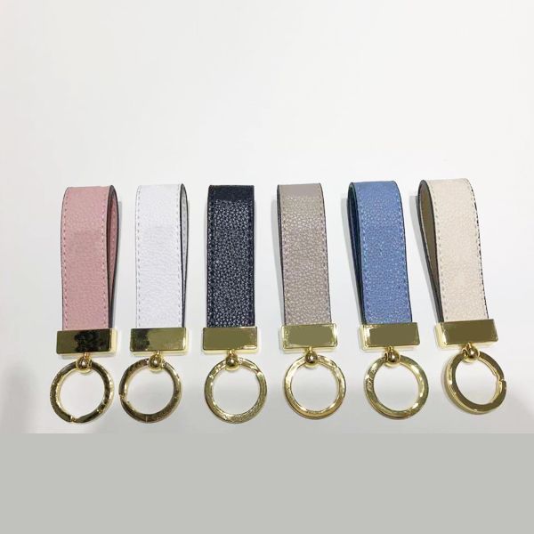 2023 black keychain classic exquisite brown women men luxury designer car keyring zinc alloy letter lanyard gold black metal small jewelry l, Silver
2023 black keychain classic exquisite brown women men luxury designer car keyring zinc alloy letter lanyard gold black metal small jewelry l, Silver