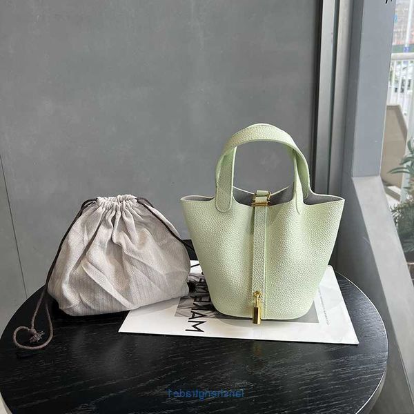 h ermes picotin lock handbags bubble green new genuine leather vegetable basket baotou layer cowhide casual bucket bag fas
h ermes picotin lock handbags bubble green new genuine leather vegetable basket baotou layer cowhide casual bucket bag fas