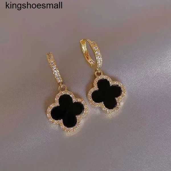 designer earrings four-leaf clover earrings for women senior classic small fragrant wind earrings new clover earrings 18k gold light luxury, Golden;silver
designer earrings four-leaf clover earrings for women senior classic small fragrant wind earrings new clover earrings 18k gold light luxury, Golden;silver
