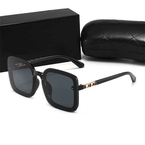 56% off wholesale of sunglasses new women's fashion classic driving travel sunglasses 9132, White;black
56% off wholesale of sunglasses new women's fashion classic driving travel sunglasses 9132, White;black