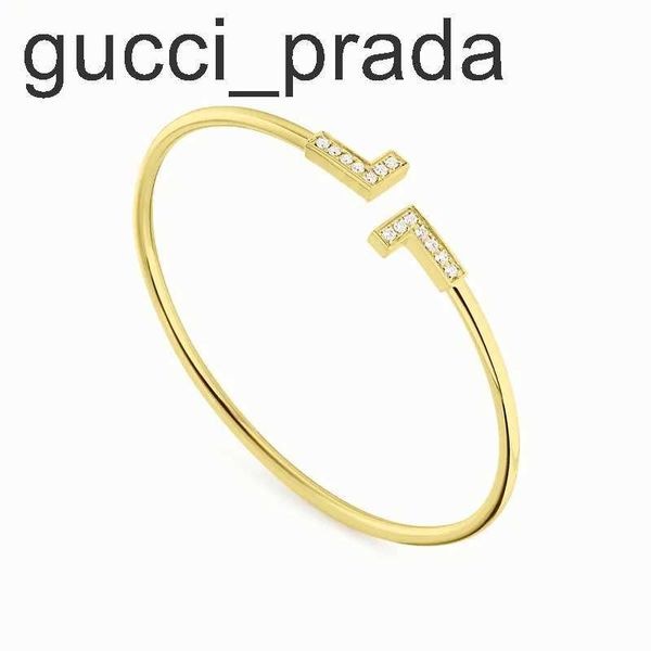 designer design bangle stainless steel titanium steel bracelets fashion jewelry gifts for men and women, Black
designer design bangle stainless steel titanium steel bracelets fashion jewelry gifts for men and women, Black