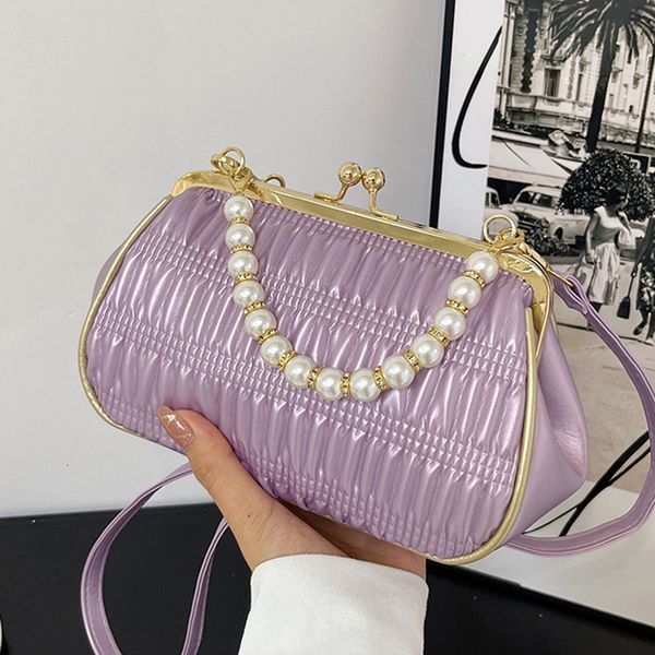 evening bags fashion women pearl chain shoulder bag purple small handbag fold clutch designer lady crossbody 230729
evening bags fashion women pearl chain shoulder bag purple small handbag fold clutch designer lady crossbody 230729