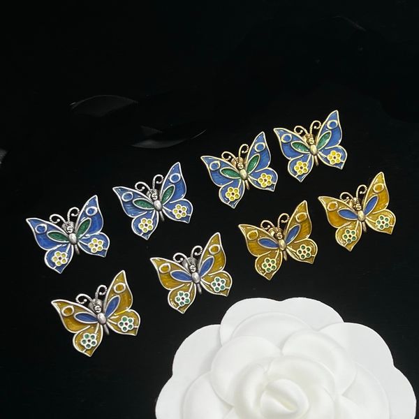 vintage designers colours crystal rhinestone letter ear stud geometric butterfly 18k gold plating earring wedding party jewelry accessories, Golden;silver
vintage designers colours crystal rhinestone letter ear stud geometric butterfly 18k gold plating earring wedding party jewelry accessories, Golden;silver