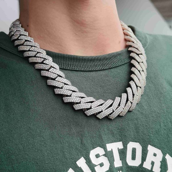 hip hop cuban chain full diamond 925 sterling silver gold plated necklace 20mm thick cross-border european
hip hop cuban chain full diamond 925 sterling silver gold plated necklace 20mm thick cross-border european