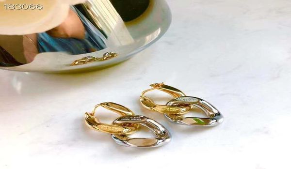 2020new golden simple letter pendant earrings highend fashion women039s earrings5292940
2020new golden simple letter pendant earrings highend fashion women039s earrings5292940