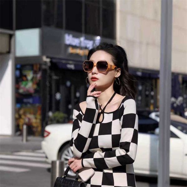 50% off wholesale of sunglasses new women's polarized fashion large frame glasses korean version personalized trendy street p sunglasse, White;black
50% off wholesale of sunglasses new women's polarized fashion large frame glasses korean version personalized trendy street p sunglasse, White;black