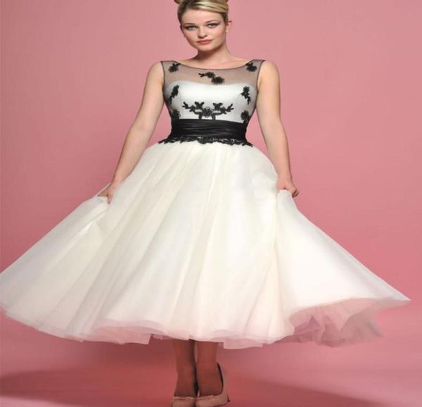 white and black short wedding dresses summer style applique aline ankle length backless sheer tulle bridal gowns vestido de noiva27586447
white and black short wedding dresses summer style applique aline ankle length backless sheer tulle bridal gowns vestido de noiva27586447