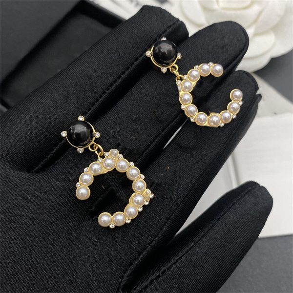 stud earrings pearl diamond drop gold earrings designer for woman fashion wedding earings ccity 466, Golden;silver
stud earrings pearl diamond drop gold earrings designer for woman fashion wedding earings ccity 466, Golden;silver