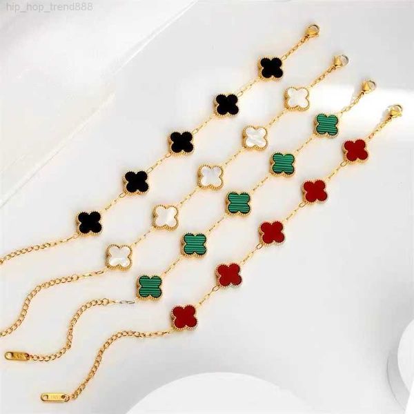 designer jewelry women van clover bracelet fashion mens bracelet vintage bracelets clover leaf necklace luxury design wedding jewelry chirst, Golden;silver
designer jewelry women van clover bracelet fashion mens bracelet vintage bracelets clover leaf necklace luxury design wedding jewelry chirst, Golden;silver