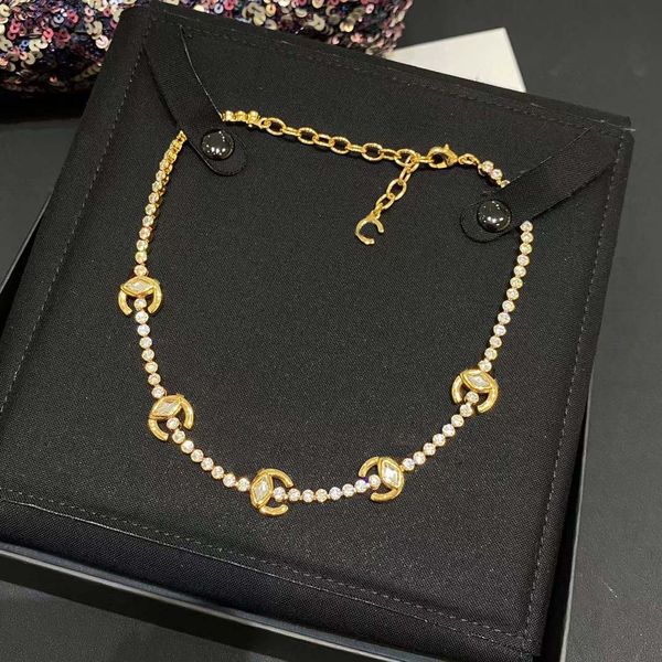 2023 luxury quality pendant charm necklace with simple white crystal beads rhombus shape in 18k gold plated have box stamp ps7406b, Golden
2023 luxury quality pendant charm necklace with simple white crystal beads rhombus shape in 18k gold plated have box stamp ps7406b, Golden